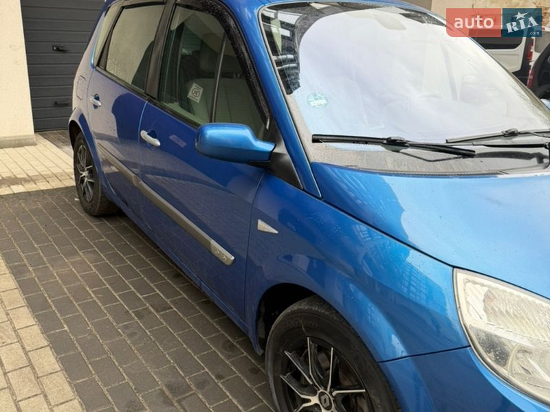 Мінівен Renault Scenic 2004 в Хмельницькому фото 3 Мінівен Renault Scenic 2004 в Хмельницькому