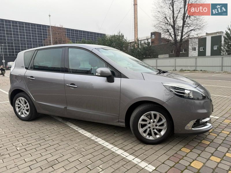 Минивэн Renault Scenic 2012 в Луцке