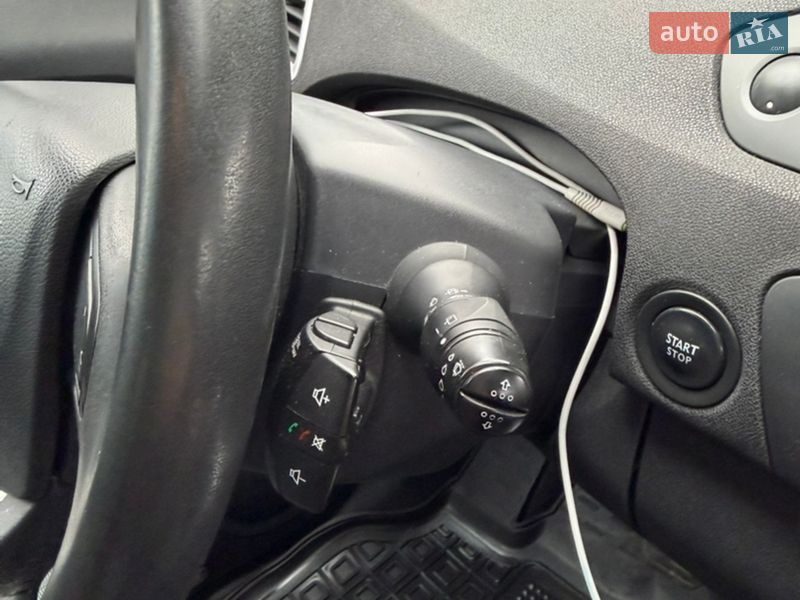 Мінівен Renault Scenic 2010 в Одесі