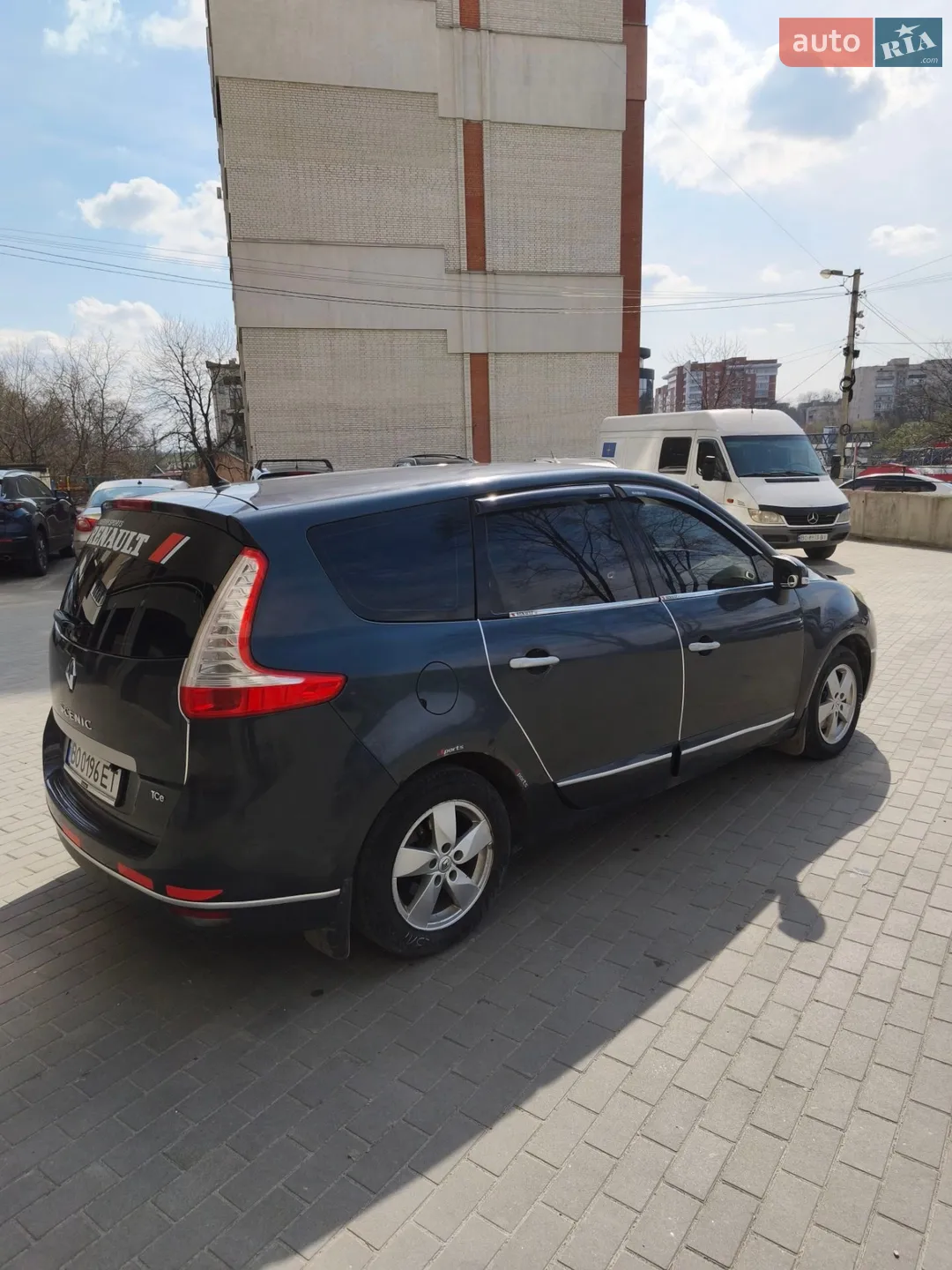 2010 Renault Scenic - мініатюра 9