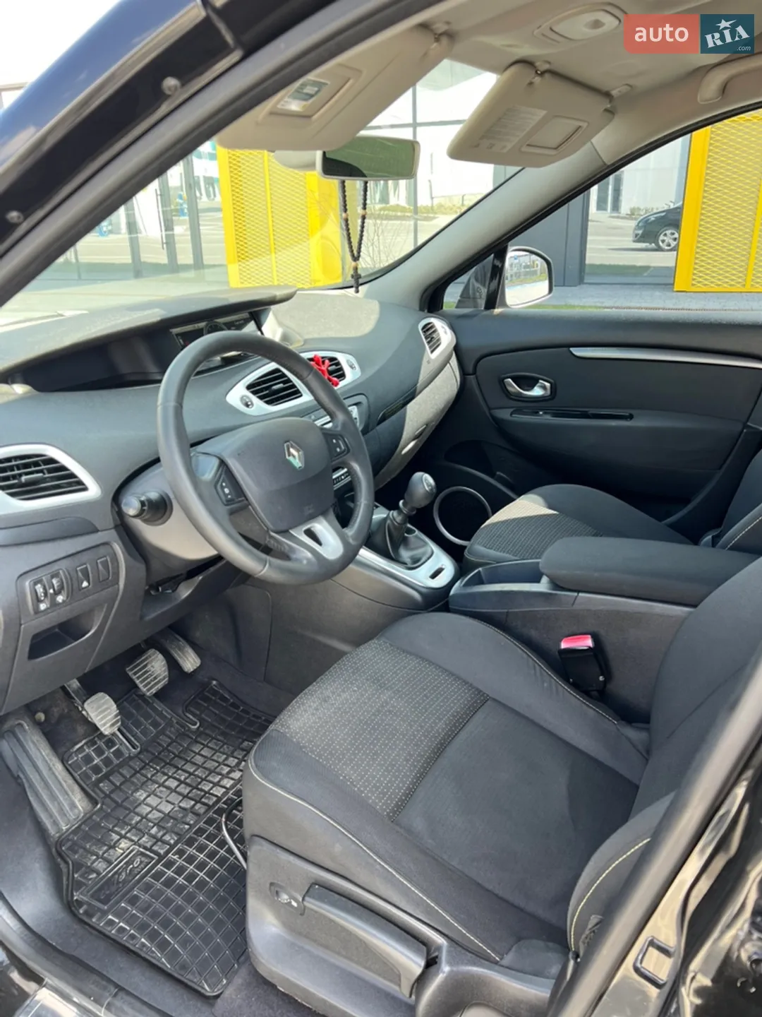 2010 Renault Scenic - мініатюра 9