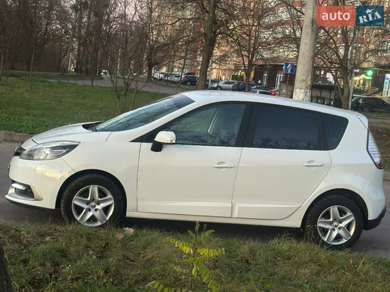 Renault Scenic 2015