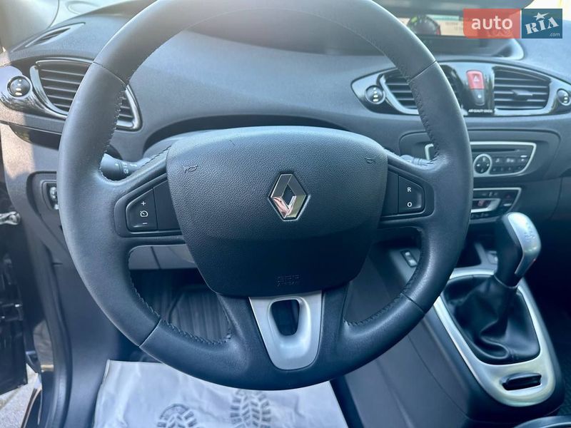 Мінівен Renault Scenic 2011 в Дрогобичі