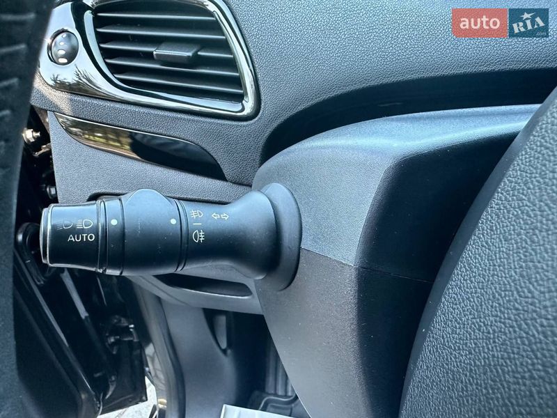 Мінівен Renault Scenic 2011 в Дрогобичі