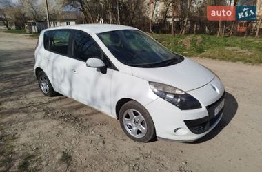 Минивэн Renault Scenic 2011 в Калуше