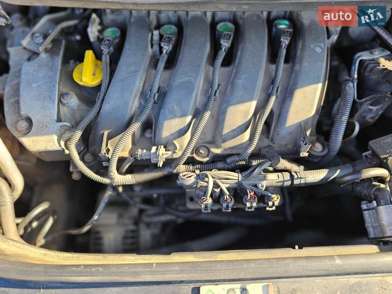 Мінівен Renault Scenic 2008 в Києві