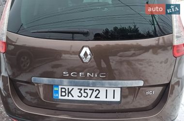 Минивэн Renault Scenic 2010 в Ровно