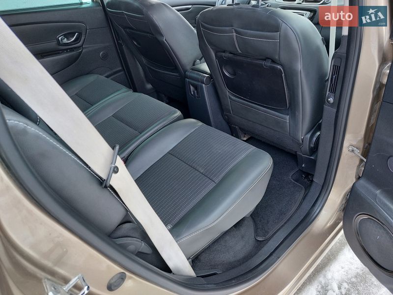 Минивэн Renault Scenic 2013 в Чернигове