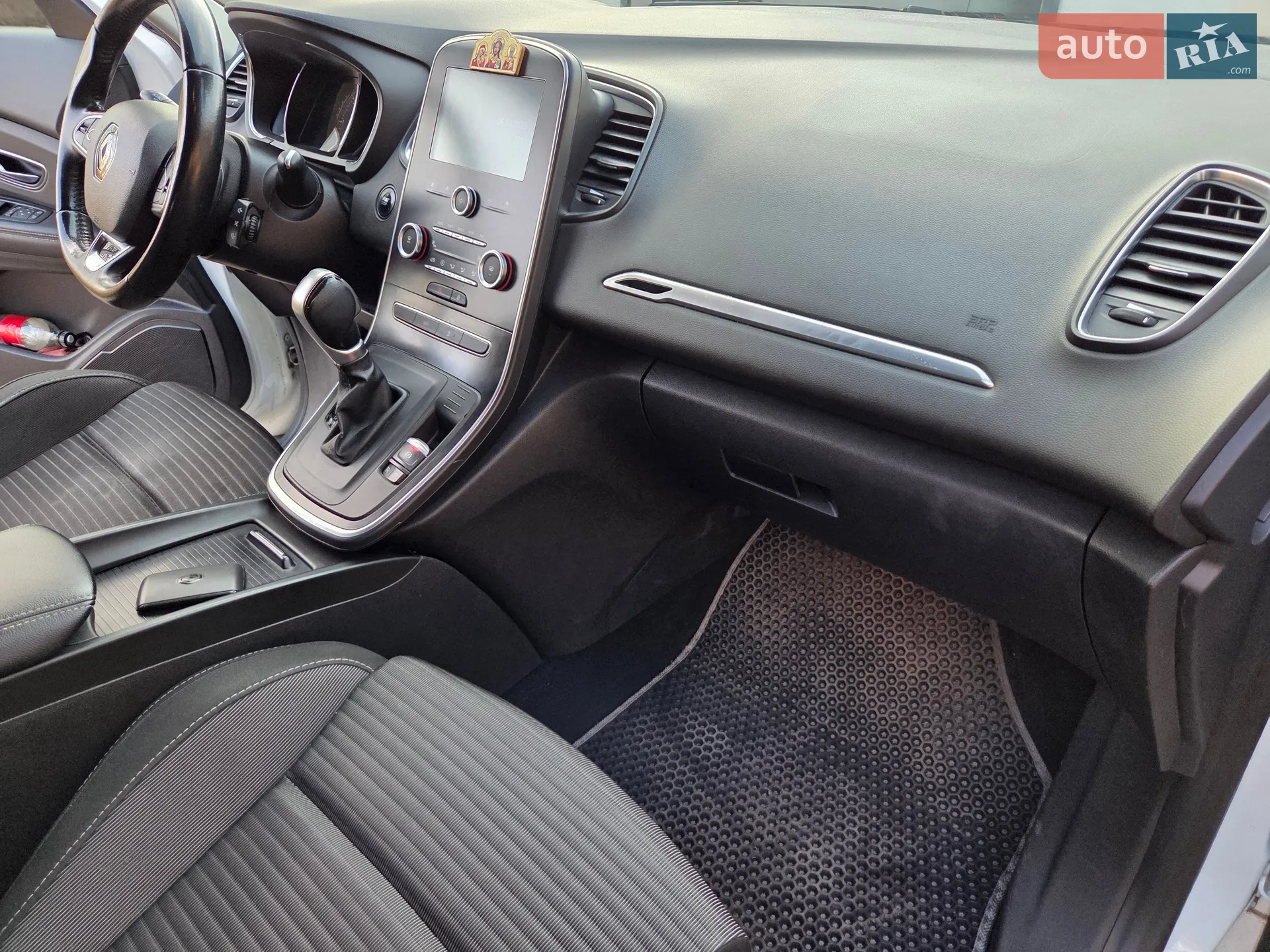 2017 Renault Scenic - мініатюра 16