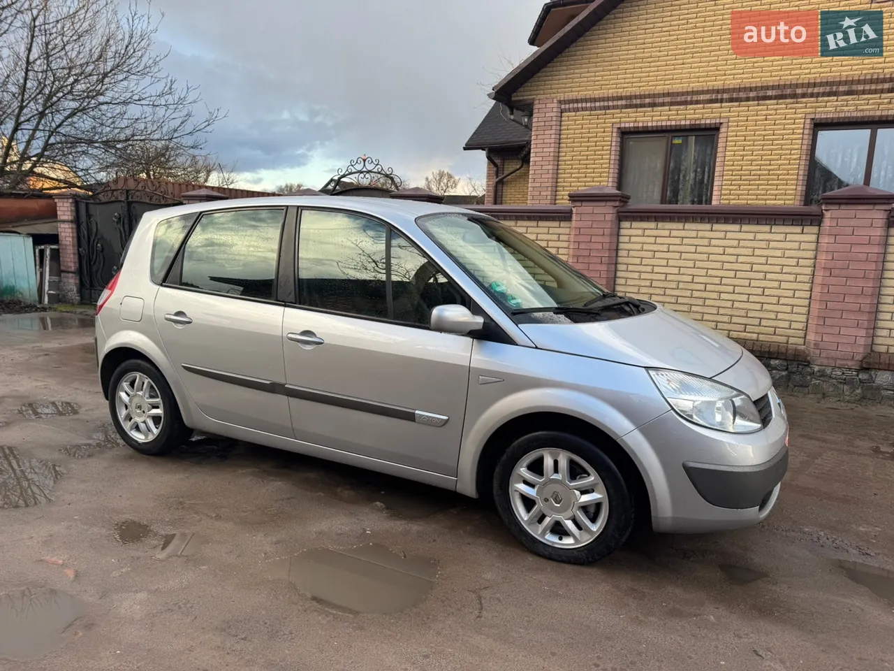 2011 Renault Scenic - мініатюра 62