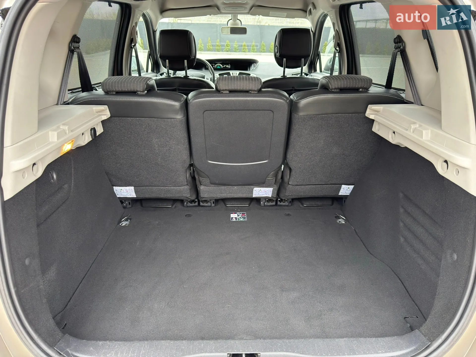 2012 Renault Scenic - мініатюра 29