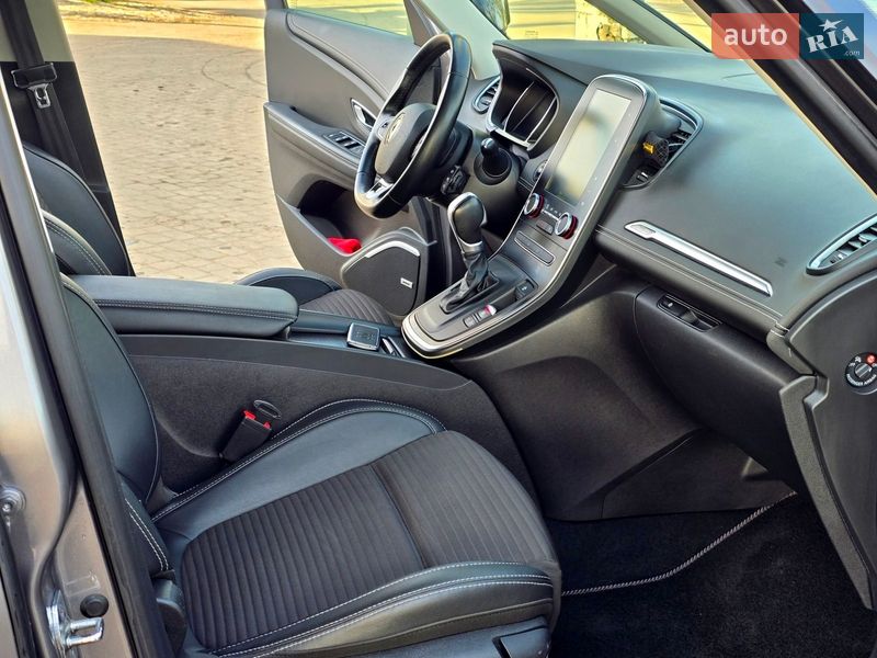 Минивэн Renault Scenic 2018 в Першотравенске фото 30 Минивэн Renault Scenic 2018 в Першотравенске
