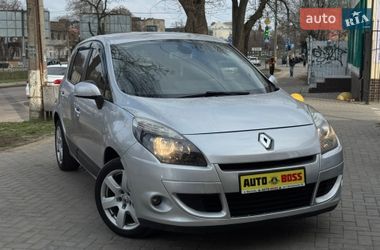 Минивэн Renault Scenic 2010 в Николаеве