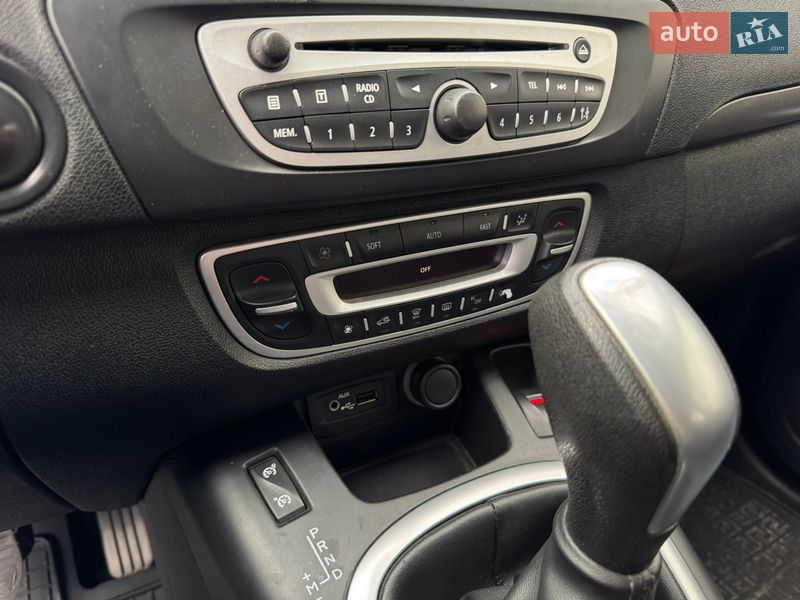 Минивэн Renault Scenic 2010 в Николаеве
