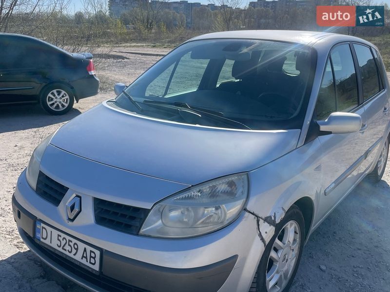 Минивэн Renault Scenic 2005 в Каменском