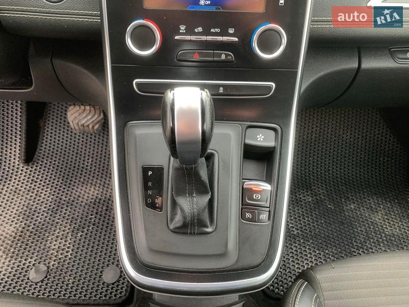 Мінівен Renault Scenic 2017 в Вінниці