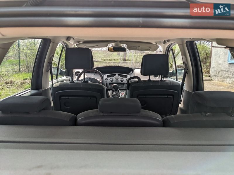 Мінівен Renault Scenic 2004 в Запоріжжі