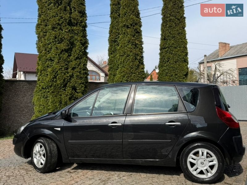 Мінівен Renault Scenic 2008 в Луцьку