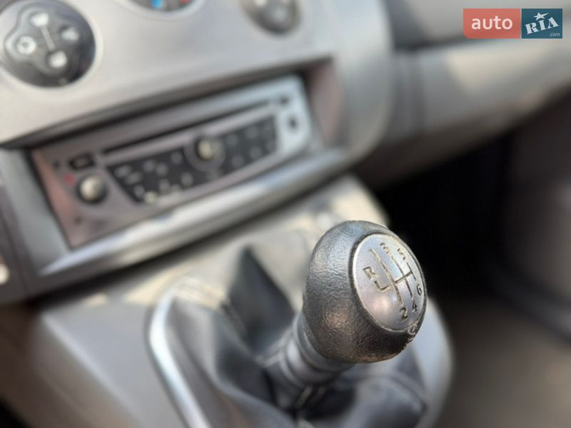 Мінівен Renault Scenic 2008 в Луцьку