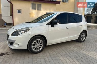 Мінівен Renault Scenic 2011 в Кам'янець-Подільському