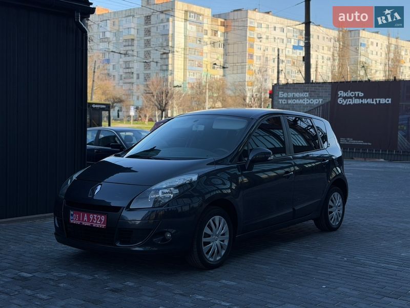 Renault Scenic 2011