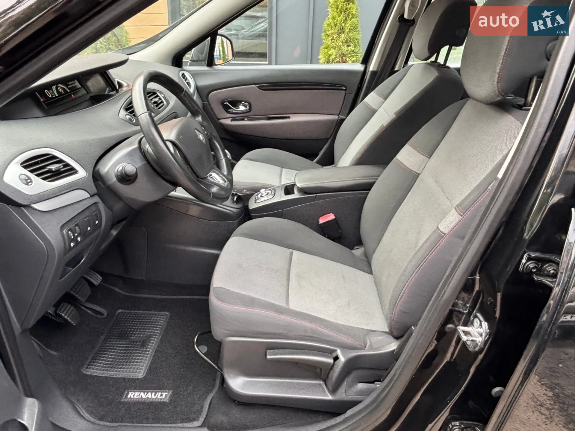 2014 Renault Scenic - мініатюра 29