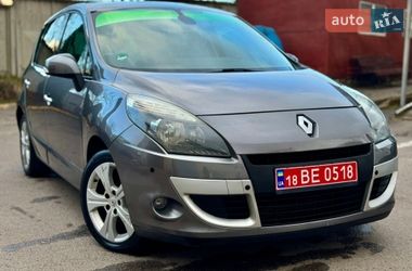 Мінівен Renault Scenic 2009 в Рівному