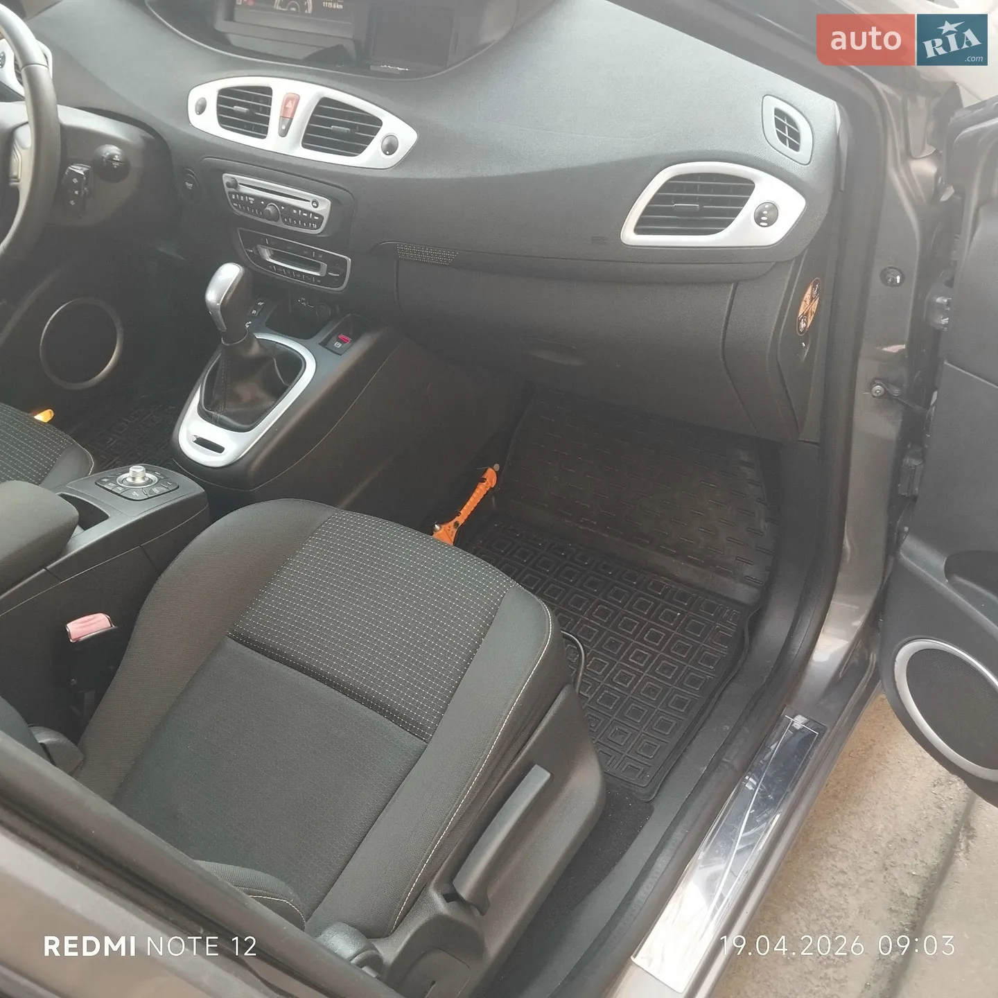 2011 Renault Scenic - мініатюра 19