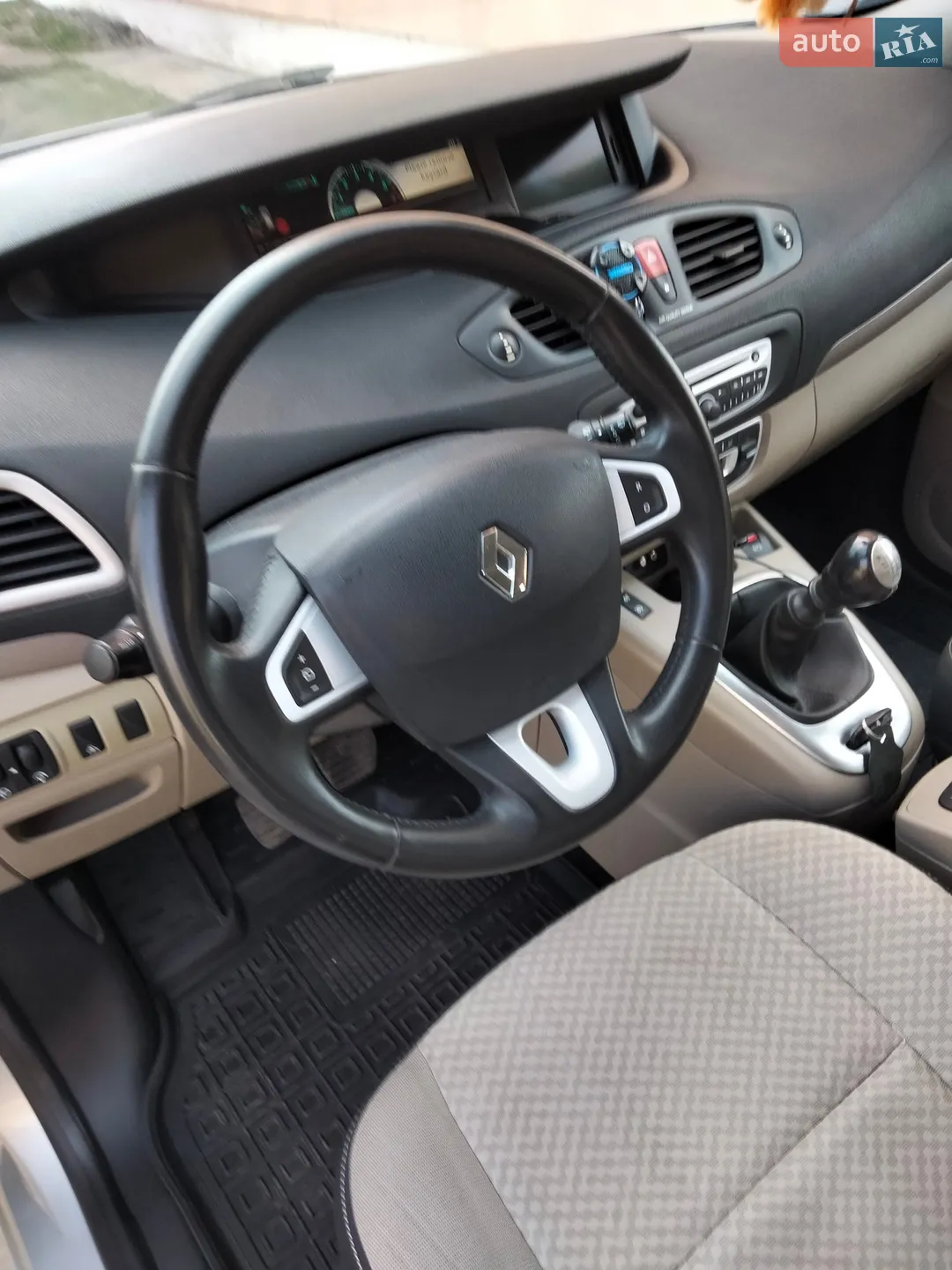 2011 Renault Scenic - мініатюра 14