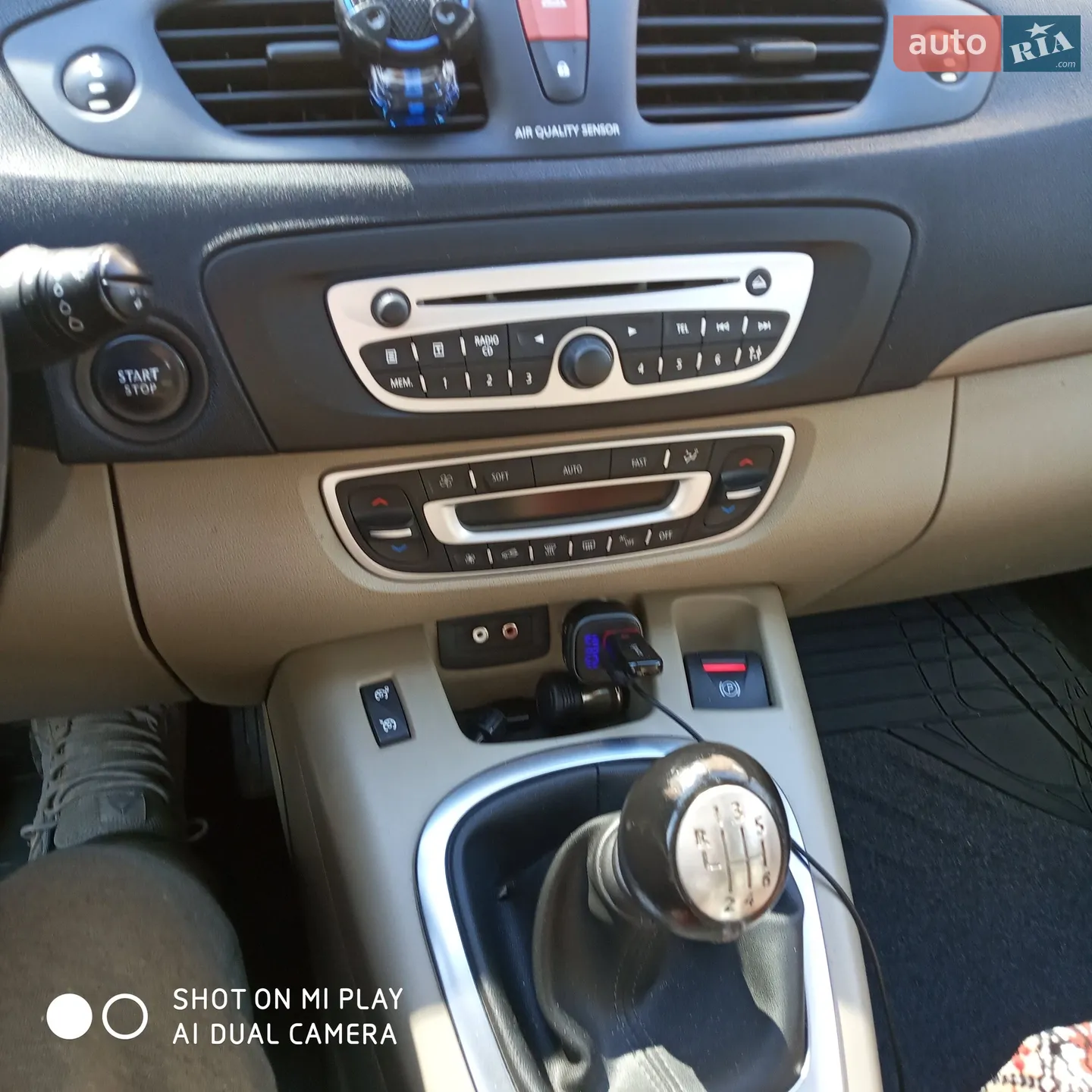 2011 Renault Scenic - мініатюра 24