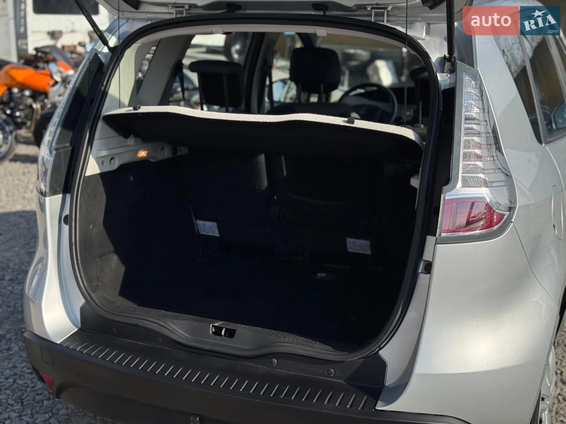 2014 Renault Scenic - мініатюра 29
