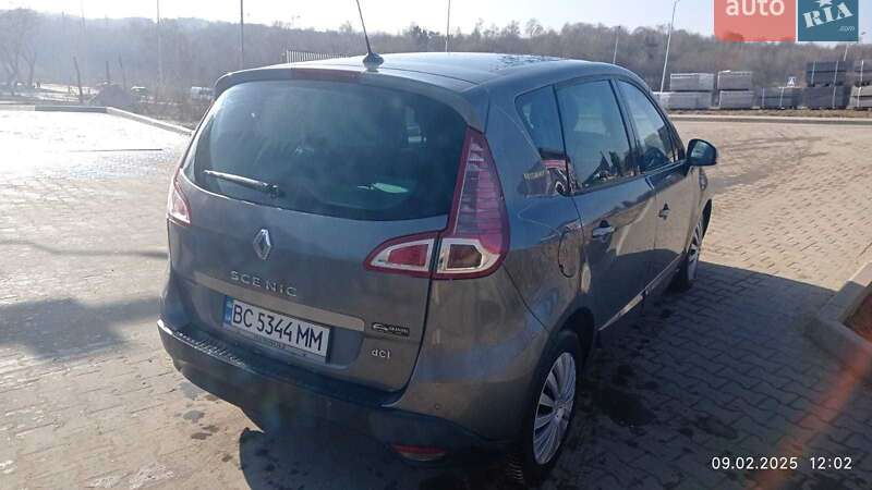 Renault Scenic 2011