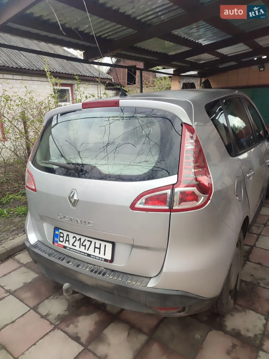 2010 Renault Scenic - мініатюра 2