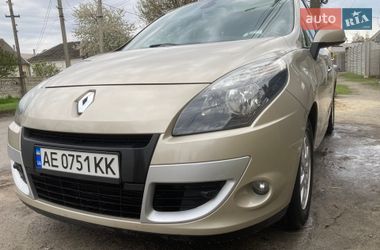 Минивэн Renault Scenic 2010 в Днепре
