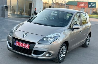 Минивэн Renault Scenic 2011 в Лубнах