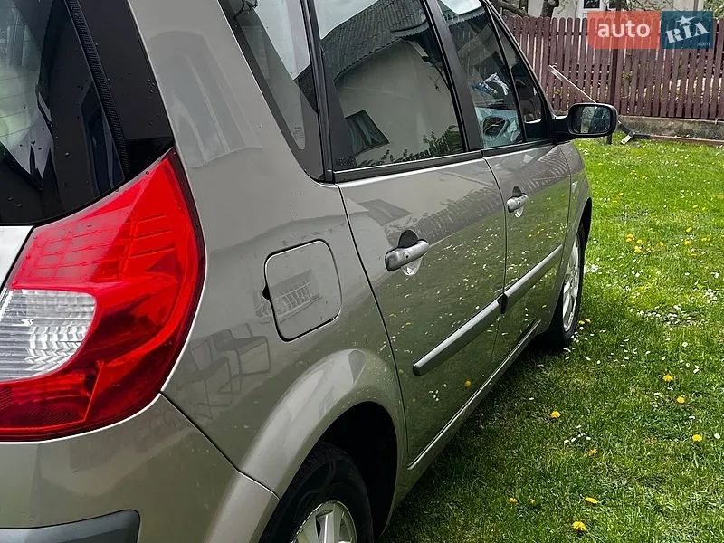 Renault Scenic 2008