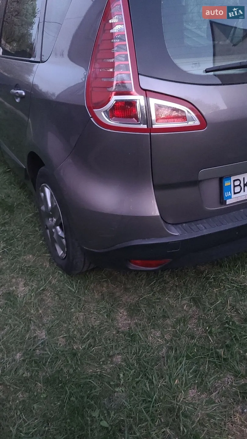 2011 Renault Scenic - мініатюра 16