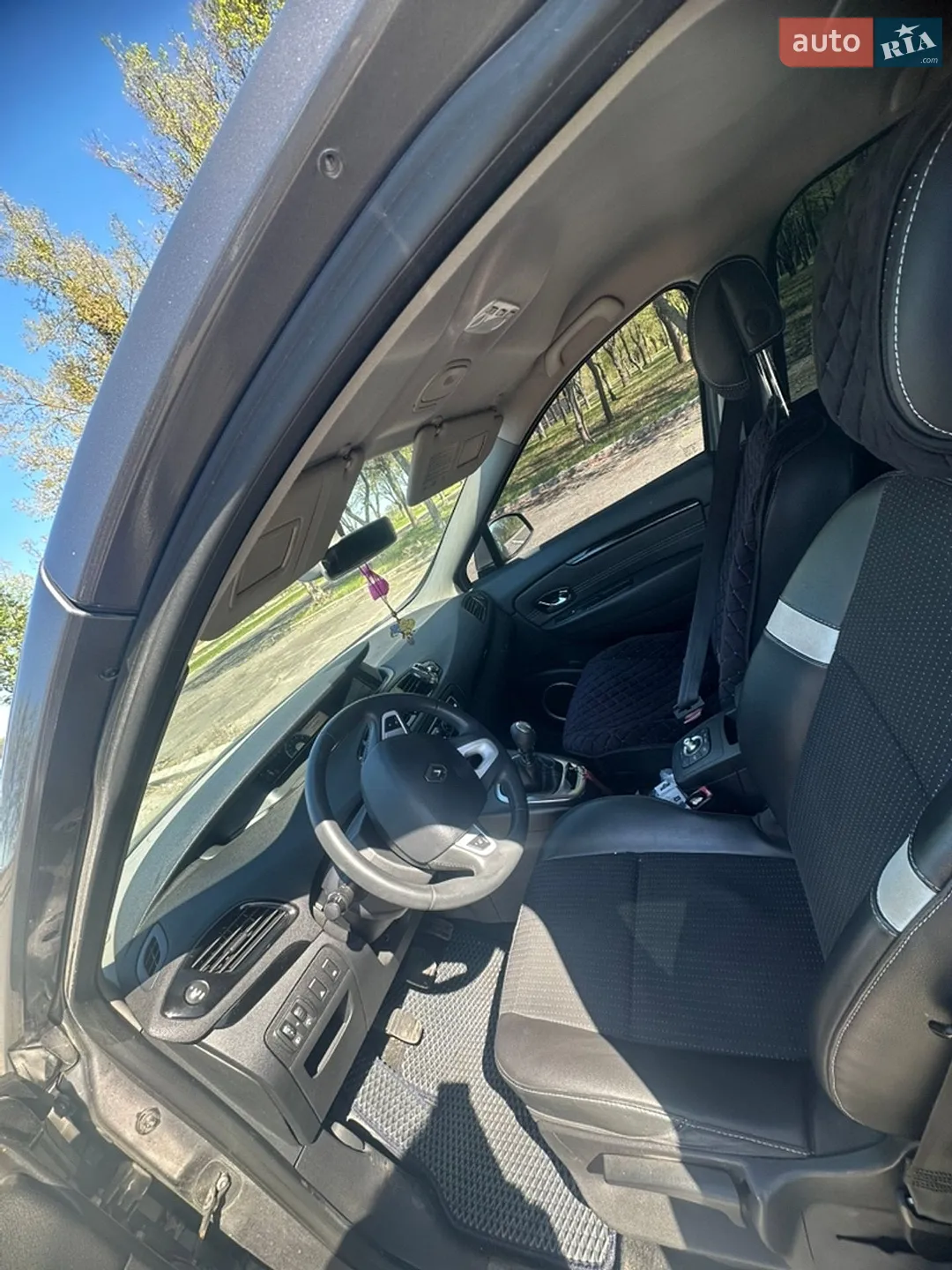 2011 Renault Scenic - мініатюра 10