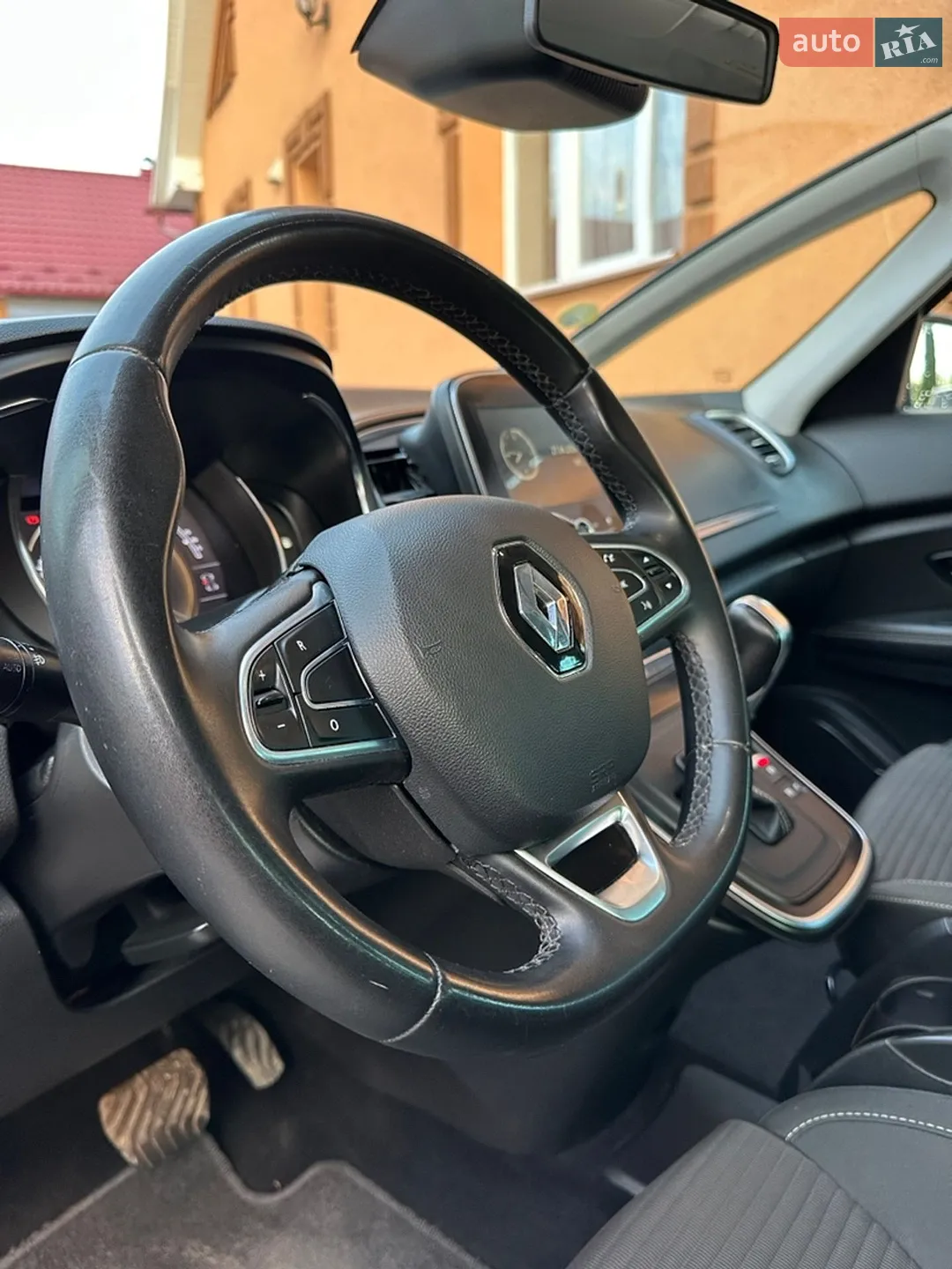 2020 Renault Scenic - мініатюра 13