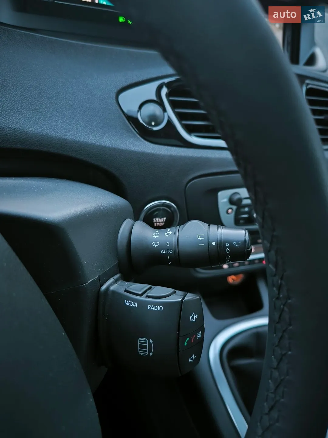 2012 Renault Scenic - мініатюра 35