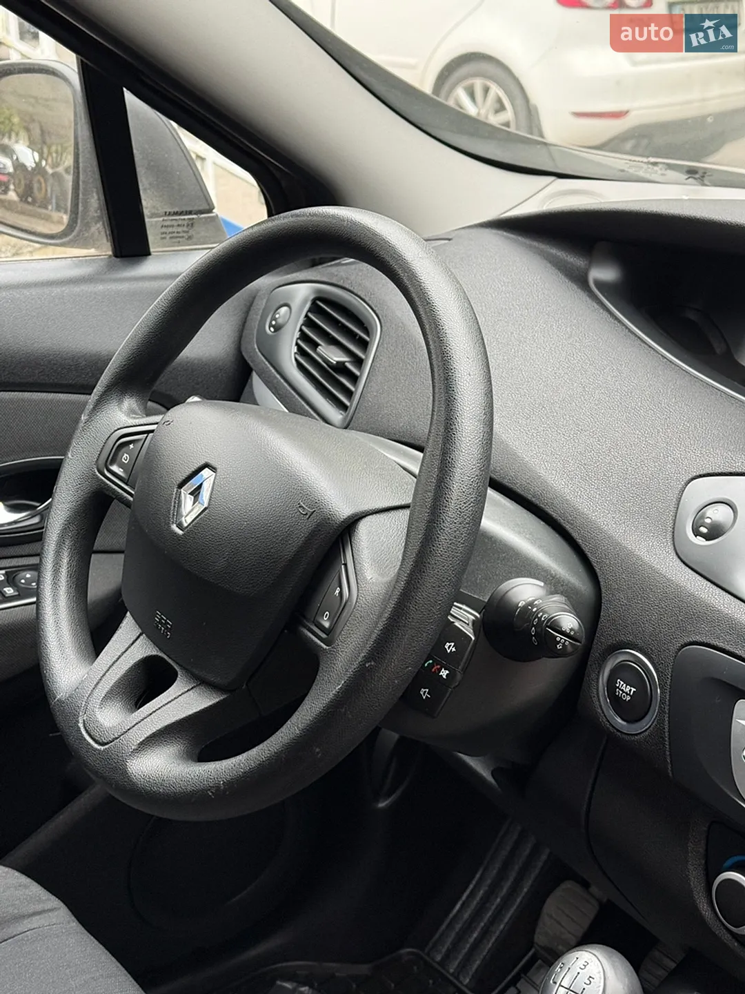 2012 Renault Scenic - мініатюра 14