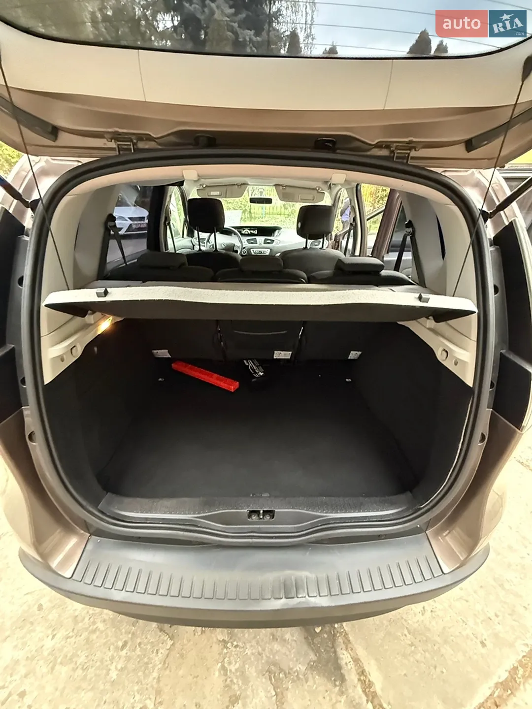 2012 Renault Scenic - мініатюра 17