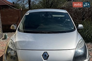 Мінівен Renault Scenic 2010 в Харкові
