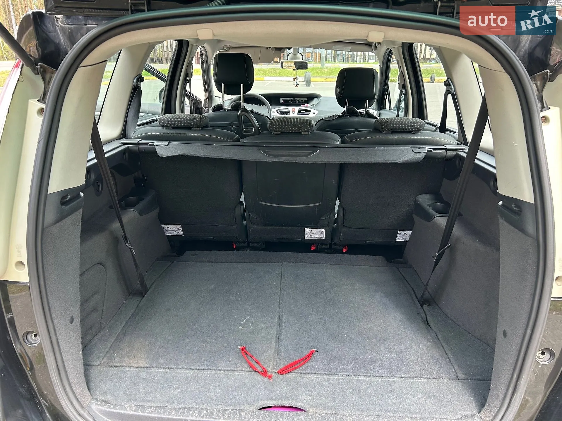 2010 Renault Scenic - мініатюра 9