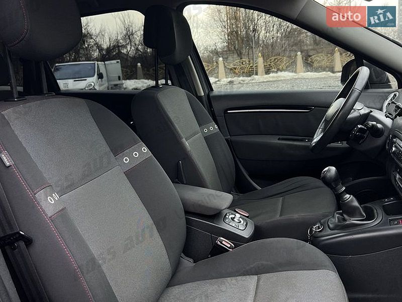 Минивэн Renault Scenic 2012 в Львове