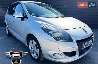 Минивэн Renault Scenic 2010 в Каменском