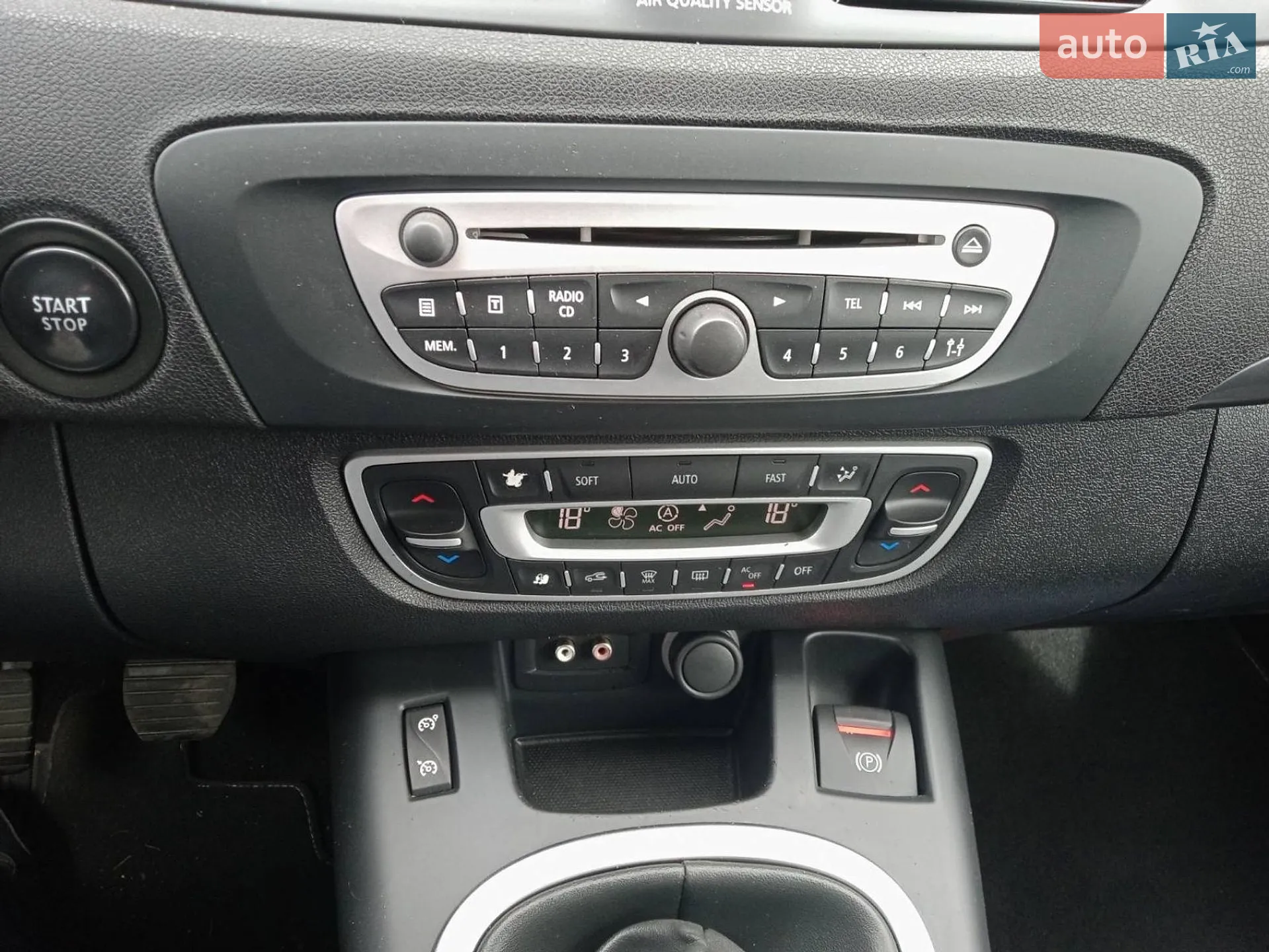 2011 Renault Scenic - мініатюра 18