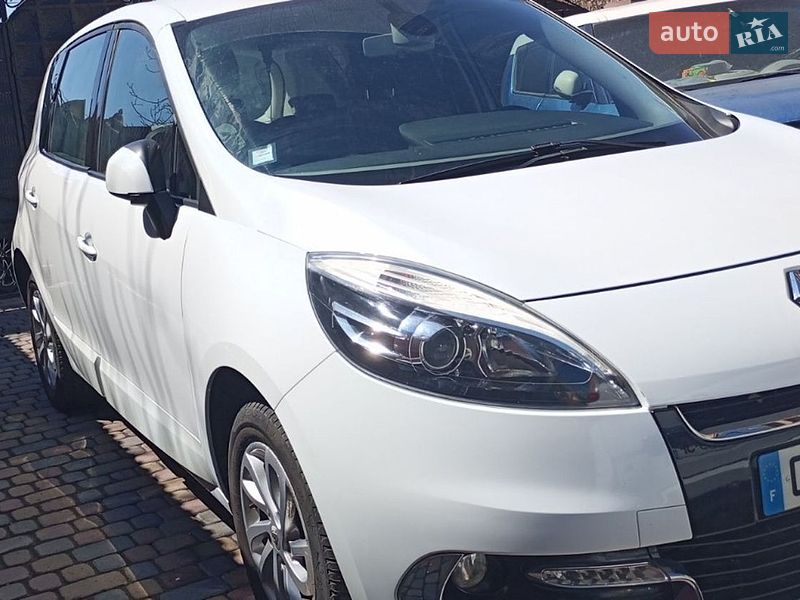 Мінівен Renault Scenic 2012 в Дубні