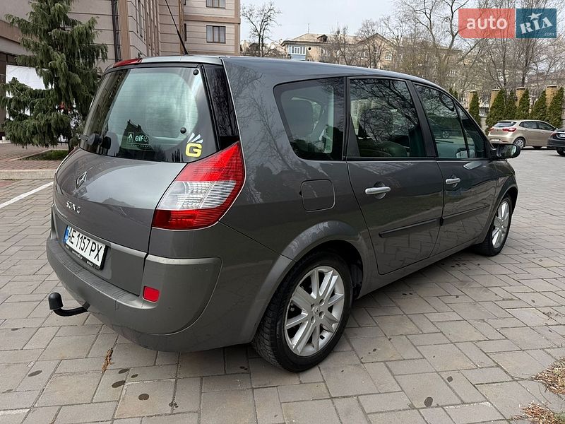 Минивэн Renault Scenic 2005 в Запорожье
