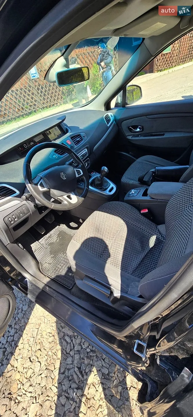 2011 Renault Scenic - мініатюра 9